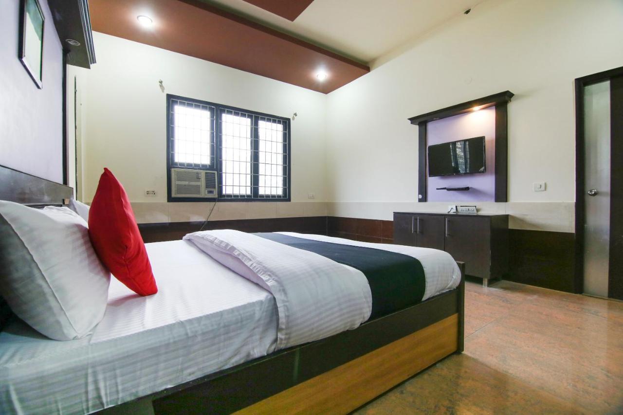 Capital O 68148 Hotel Shree Jee Palace Ghaziabad Zewnętrze zdjęcie
