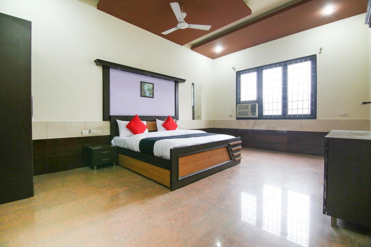 Capital O 68148 Hotel Shree Jee Palace Ghaziabad Zewnętrze zdjęcie